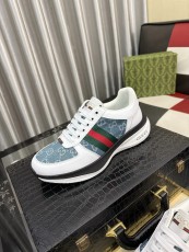 グッチ靴 GUCCI 2026新作 カジュアルシューズ