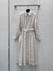ルイヴィトン服 LOUIS VUITTON 2026新作 ワンピース