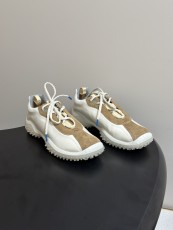 ミュウミュウ靴 Miu Miu 2026新作 カジュアルシューズ