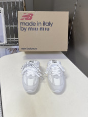 ミュウミュウ靴 Miu Miu 2026新作 カジュアルシューズ