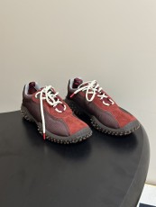 ミュウミュウ靴 Miu Miu 2026新作 カジュアルシューズ