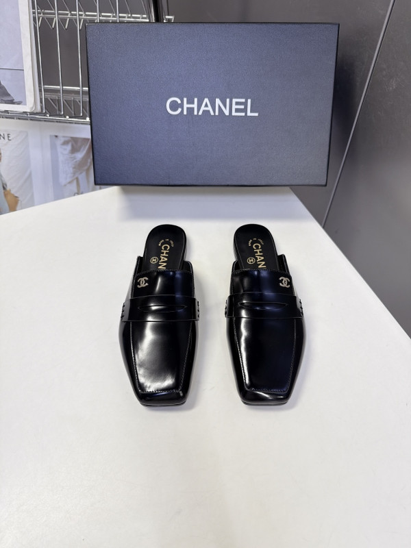 シャネル靴 CHANEL 2026新作 ミュール