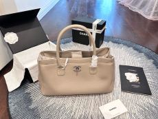 シャネルバッグ CHANEL 2026新作 トートバッグ
