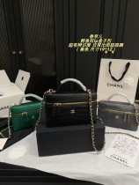 シャネルバッグ CHANEL 2026新作 チェーンバッグ