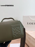 ロエベバッグ LOEWE 2026新作 スリングバッグ