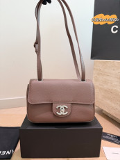 シャネルバッグ CHANEL 2026新作 ショルダーバッグ
