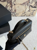 シャネルバッグ CHANEL 2026新作 チェーンバッグ
