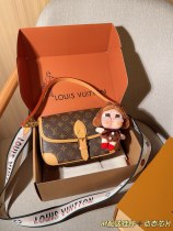ルイヴィトンバッグ LOUIS VUITTON 2026新作 ショルダーバッグ