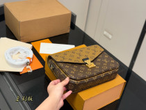 ルイヴィトンバッグ LOUIS VUITTON 2026新作 メッセンジャーバッグ