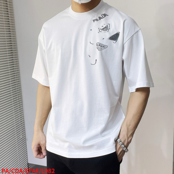 プラダ服 PRADA 2026新作 Tシャツ