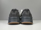 Adidas Yeezy 700 UTIBLK FV5304 WITH BOXS