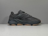 Adidas Yeezy 700 UTIBLK FV5304 WITH BOXS