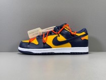  Off-White x Futura x Nike SB Dunk OW-CT0856-700