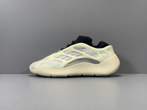 Adidas YEEZY 700 V3  AZAEL FW4980