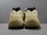 YEEZY 700 V3 SRPHYM G54853