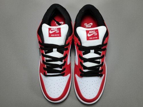 NK SB Dunk Chicago BQ6817-600
