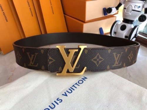 LV Louis Vuitton classic belt width 40 cm