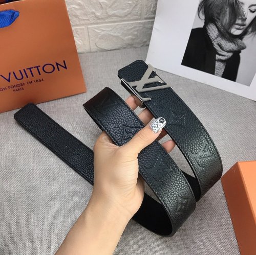 LV Louis Vuitton calfskin belt width 40cm