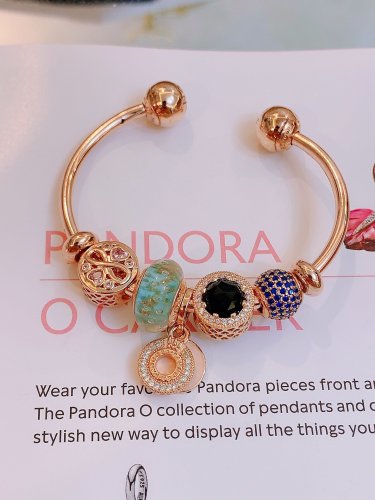 PANDORA bracelet