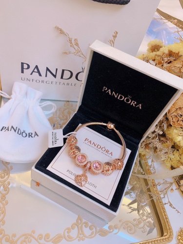 PANDORA bracelet
