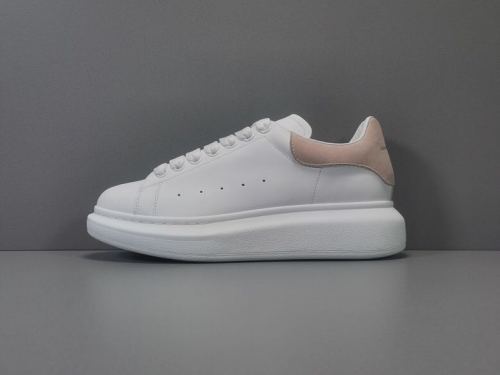 Alexander McQueen Women's White Sneaker Pink Tailed Shoes
