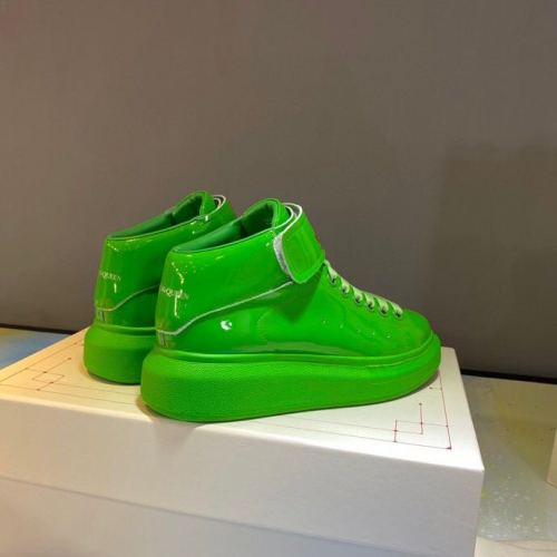 Alexander McQUEEN Leather Sneakers Green