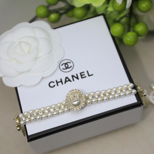 Chanel Full DiamondLogo Pearl Bracelet