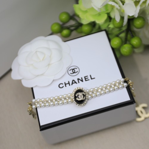 Chanel Full DiamondLogo Pearl Bracelet