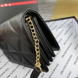 Prada WOC Hijab Envelope Bag Shoulder Messenger Chain Bag Size：21-14-6cm