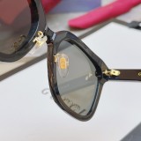 GUCCI Classic Logo Sunglasses