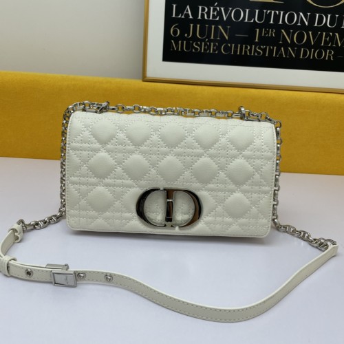 Dior Caro Medium Flip Handbag Diagonal Bag Size: 25.5x 15.5x 8 cm