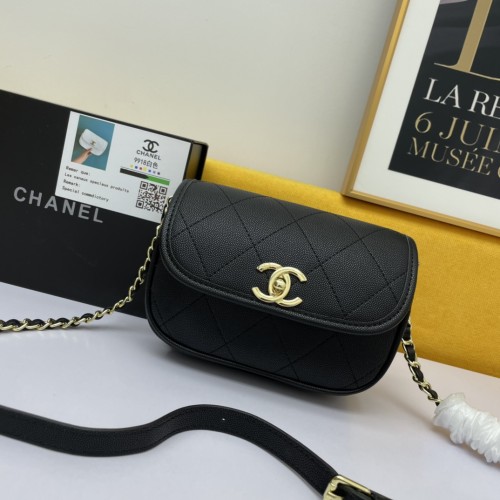 Chanel New Shoulder Messenger Bag Size: 19x13x8cm