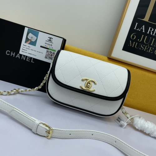 Chanel New Shoulder Messenger Bag Size: 19x13x8cm