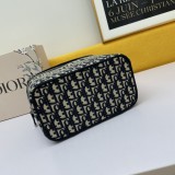 Dior Old Floral Embroidery Cosmetic Bag Hot Size: 25x 19.5 x 14cm