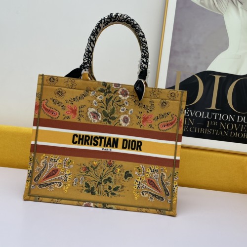 Dior Floral Fabric Shopping Bag Shoulder Bag Size: 42x 32x16cm