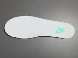 NIKE DUNK LOW ＂Green Glow＂DD1503-105