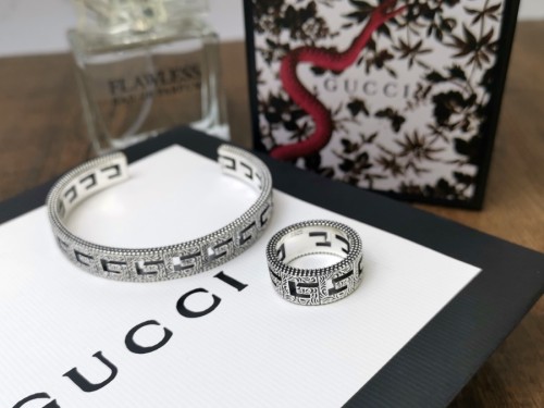 Gucci Square G Pattern Ring