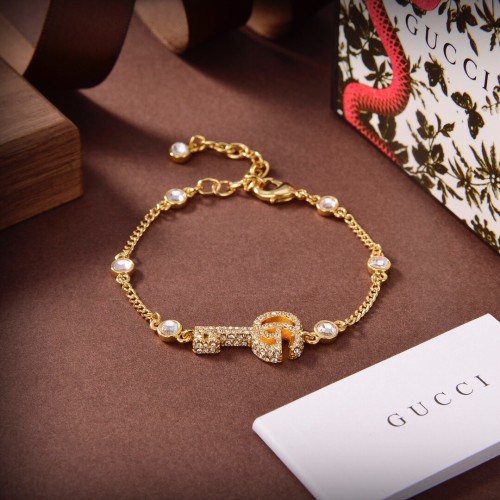 Gucci Key Logo Bracelet