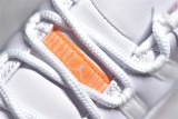 Air Jordan 11 Retro Low “Bright citrus” D8E532