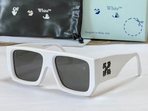 Off White OW40018U Arrow Big Frame Sunglasses Size: 55-19-145