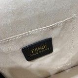 Fendi Classic FF Embossed Logo One-shoulder Diagonal Bag Size 19x13x9cm