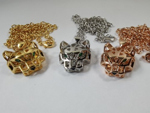 Cartier Luxury Panther Head Hollow Smooth Necklace Sweater Chain