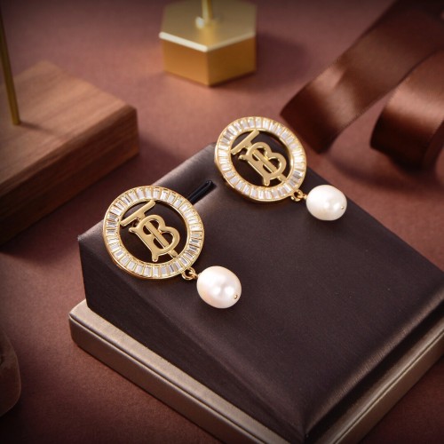Burberry Elegant B Letter Earrings