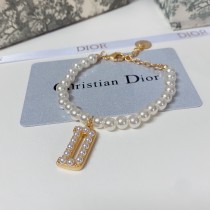 Dior CD Tassel Letter Pearl New Bracelet