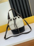 Loewe Canvas Stitching Embroidered Balloon Bag Bucket Bag Size: 18*25*13.5cm