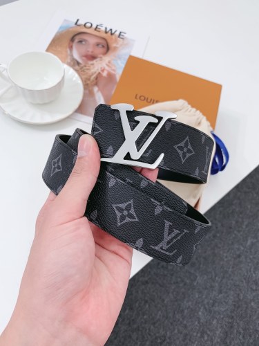 Louis Vuitton LV Letter Buckle Presbyopia Double Sided belt 4.0CM