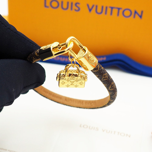 Louis Vuitton D Buckle Series Handbag Leather Bracelet