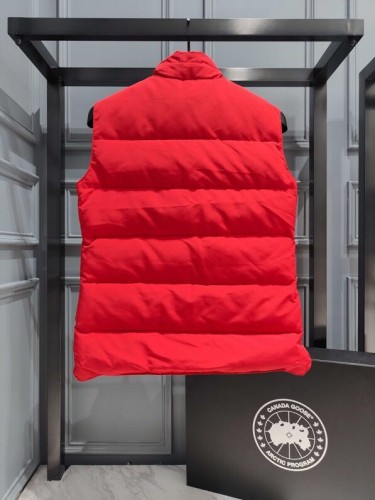 Women Canada Goose Freestyle Down Vest Red