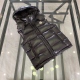 Moncer Lacquered Pudding Quilted Hooded Down Vest