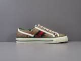 Gucci Top Sneakers Shoes 606110